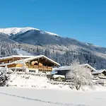 In Neukirchen With Mountain Views 公寓 Rosenthal