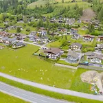 In Neukirchen With Mountain Views *