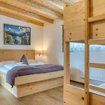 Apartment In Neukirchen With Mountain Views *