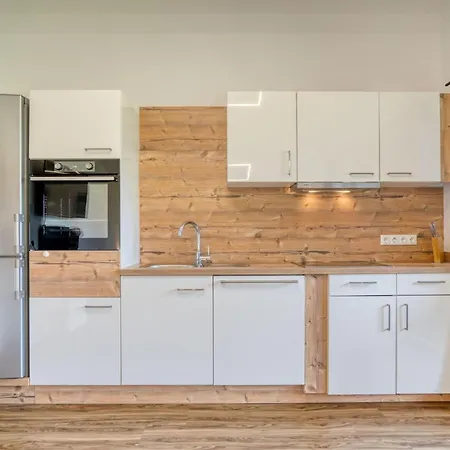 Apartament In Neukirchen With Mountain Views Rosenthal