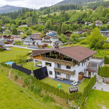 Apartament In Neukirchen With Mountain Views Rosenthal